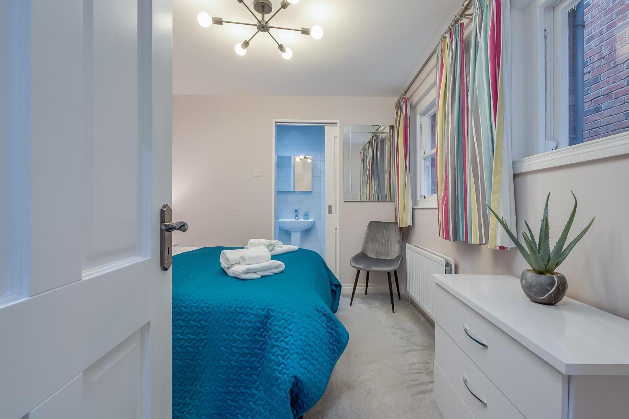 Staybynumbers - Belfast City Centre - 3 Bed, 3 Bathroom & Parking 外观 照片